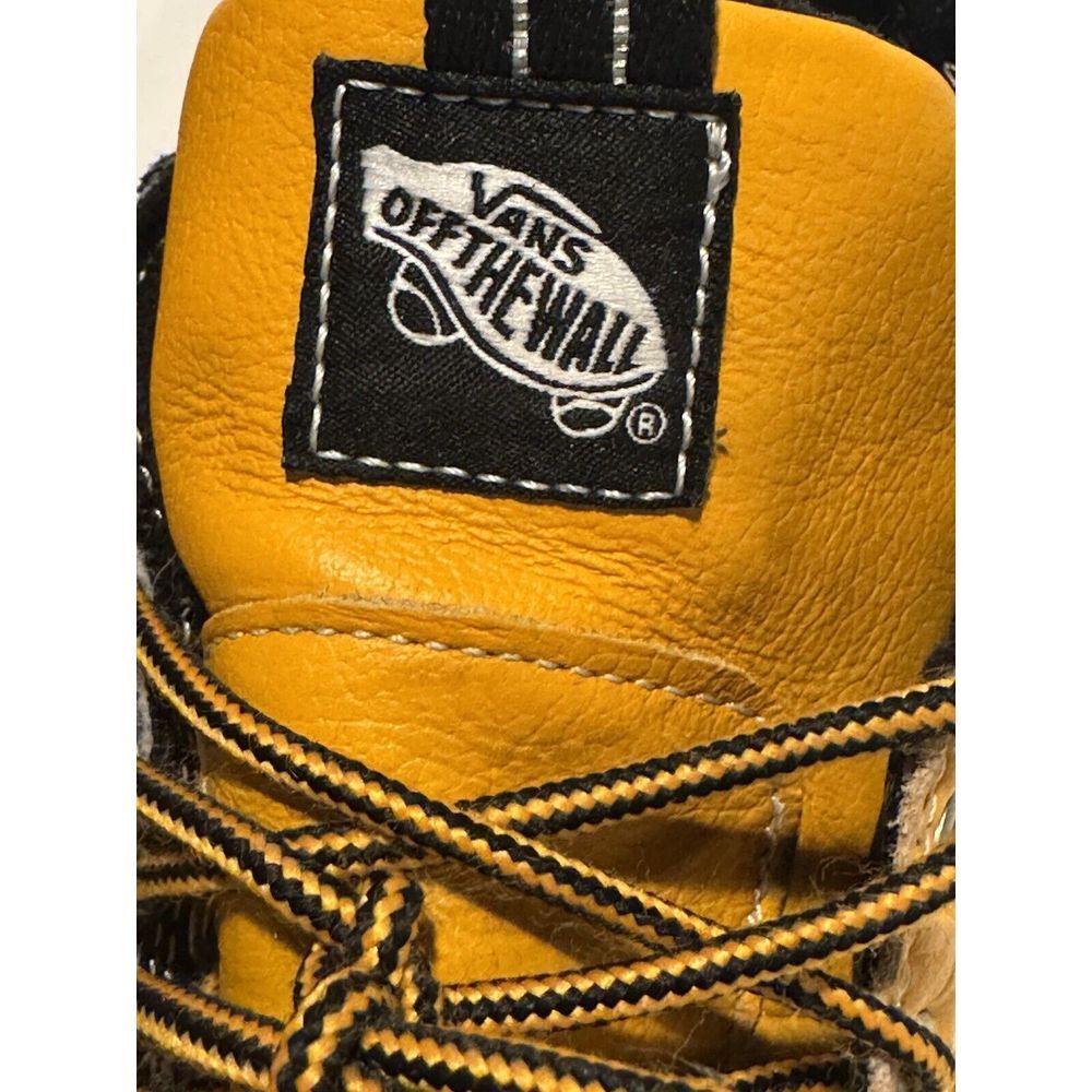 VANS Sk8 Hi MTE‎ 2.0 DX, Apricot Black White Mens Sz 8 / Womens 9.5 VN0A4P3I2NF